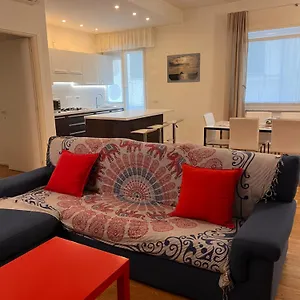 https://chez-andrea.hotelitalianriviera.com